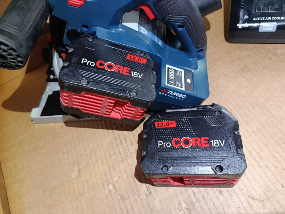 BOSCH GKT 18V-52 GC fierastrau circular 18V 12Ah 8Ah plonjat BITURBO