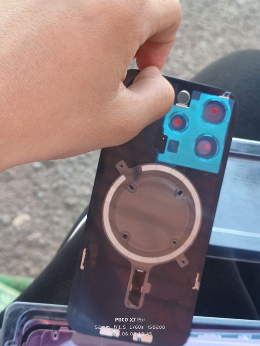 Задния крышка iPhone 15 pro