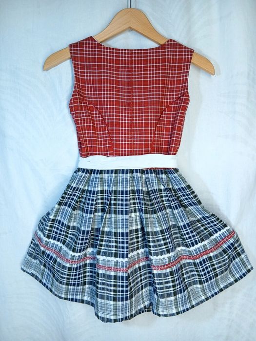 Dirndl fetițe 7-8 ani Nr 128-134cm Sarafan tirolez Rochie bavareza sas