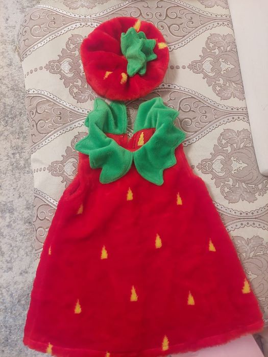 Новогодний костюм (клубничка)