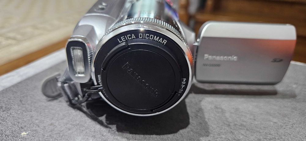 Panasonic NV-GS500