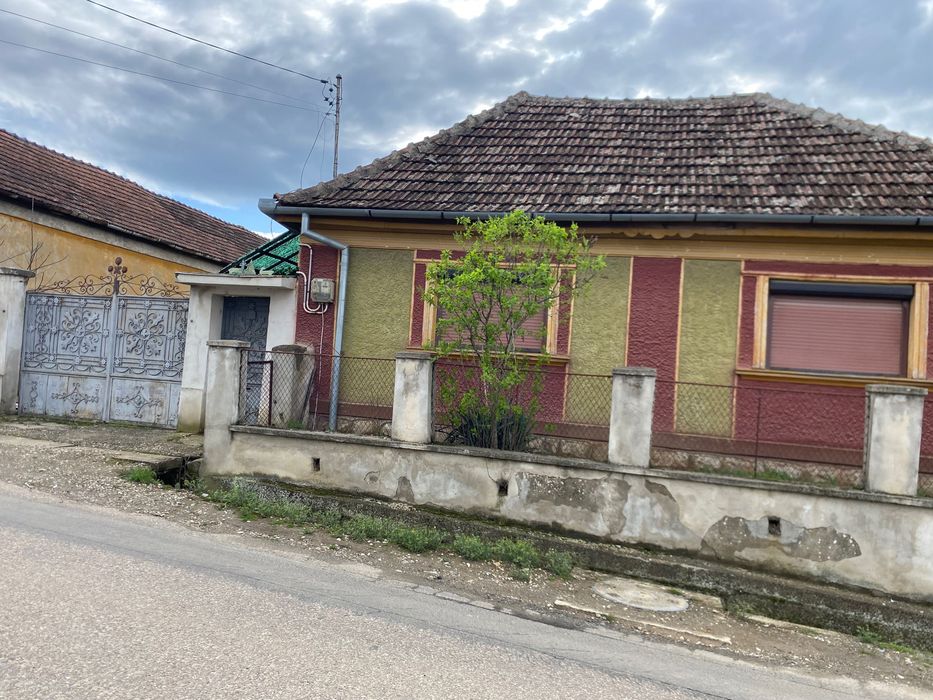 Vând casă în Cordau