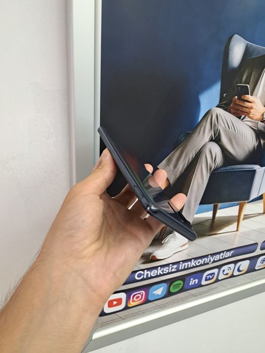 Samsung Galaxy A51 память 64gb ишлаши зор