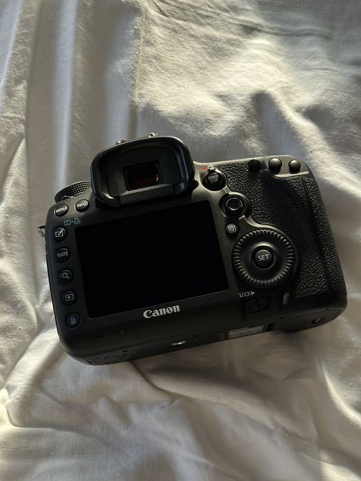 Продам камеру Canon 5d mark3