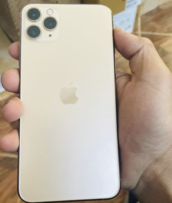 Iphone 11 pro max 64 gb