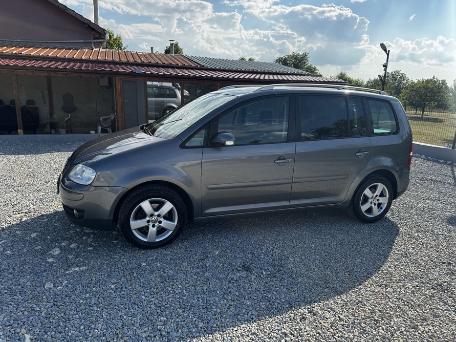VW TOURAN 2.0 TDI 140 ks