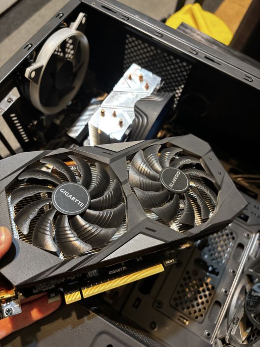 PC Gaming I7 8700, 16 GB RAM, RTX 2060 6GB, SSD M2, HDD