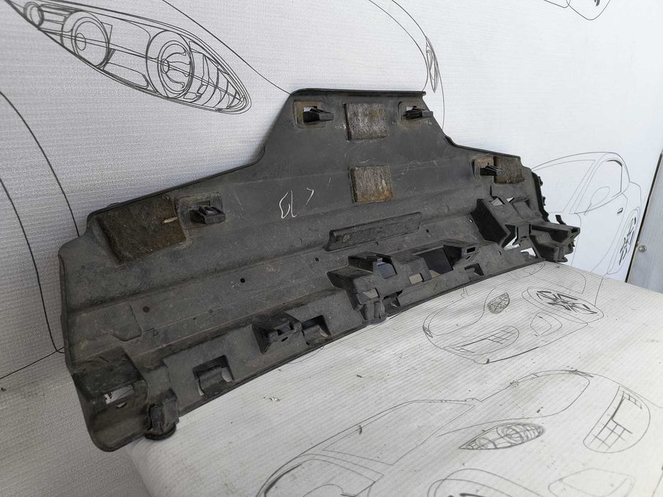 Suport Bară / Ghidaj Bară Spate BMW Seria 3 F30 F31 F35 2013 / [2012-2018] / 51127256921 (1C4)
