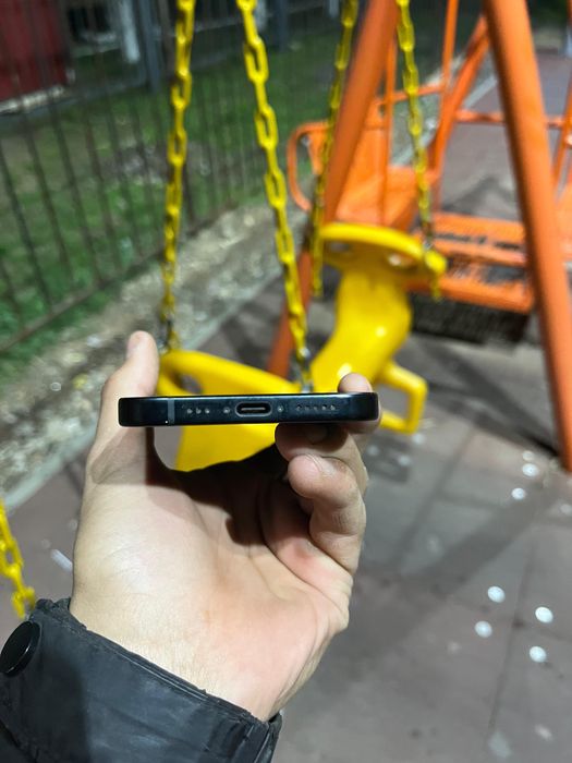 Айфон 15 без гаранти