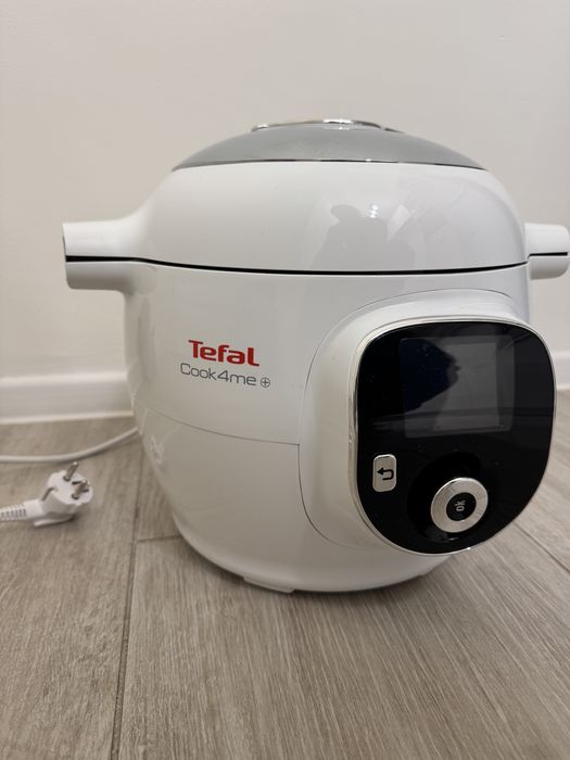 Multicoocker inteligent cu gatire sub presiune Tefal Cook4Me CY851130