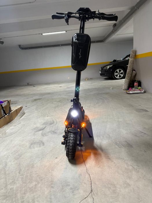 Trotineta electrica adulti