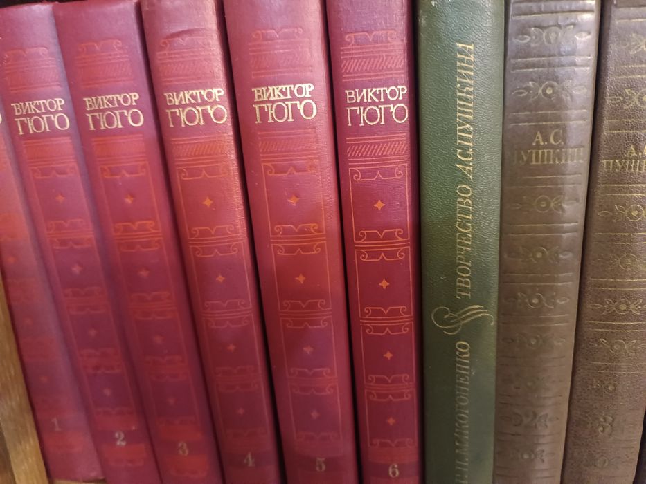 Продам подписные книги 1000шт