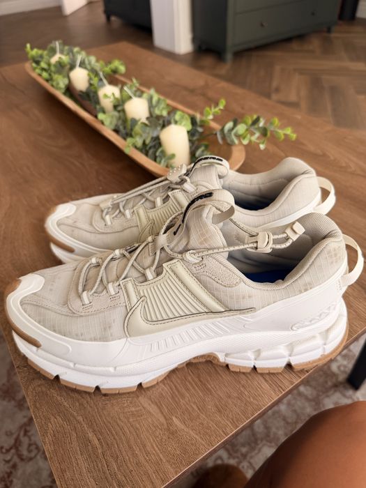 Маратонки Nike Zoom Vomero Roam