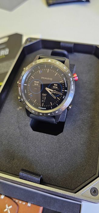 Ceas Garmin Marq Athlete - set complet cu acte si cutie + 2 bratari