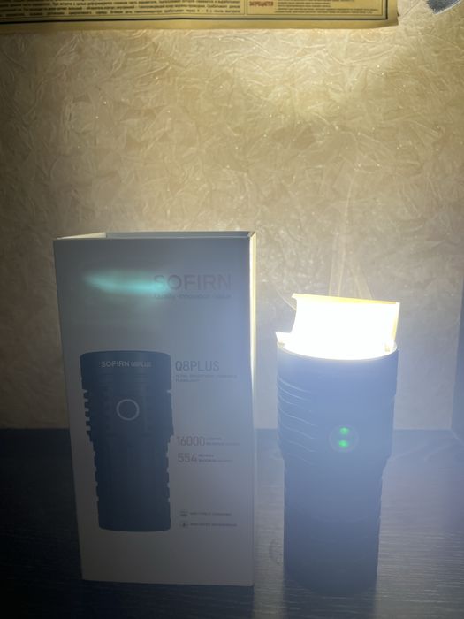 Супер яркий фонарь Sofirn Q8 Plus