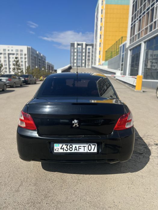 В продаже пежо 301