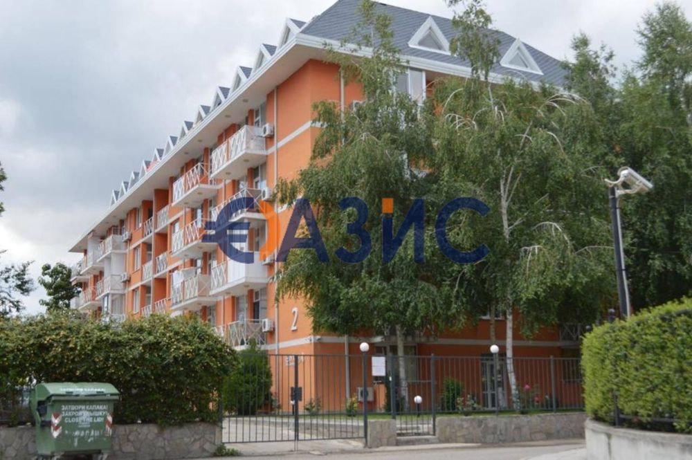 Продава се Двустаен апартамент в к.к. Слънчев бряг - 40 кв.м за 840 €/кв.м - Снимка #2