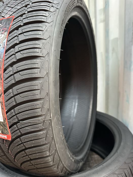 Нови Всесезонни Гуми ARIVO CARLORFUL A/S 255/35R19 96W XL БОРД 2553519