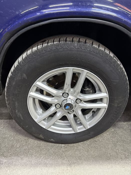 Продам комплект дисков с резиной 175/70R13