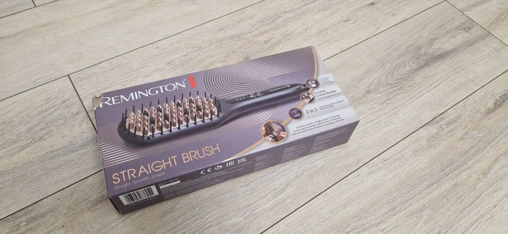 Perie Remington CB7400 cu invelis ceramic