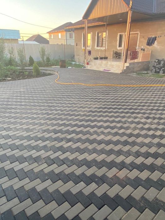 Брусчатка кирпичик вибропрессованая