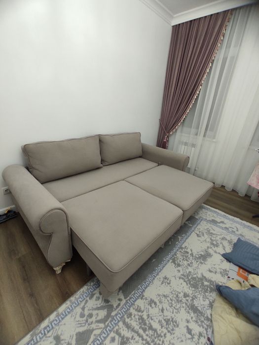 Срочно продам диван