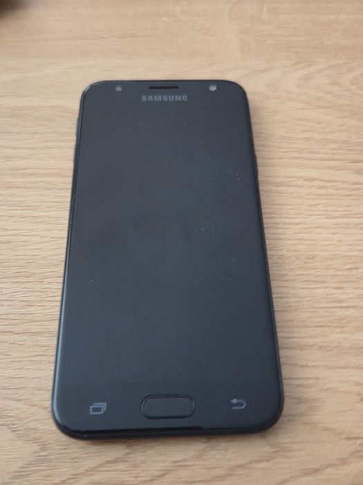 Telefon Samsung J3