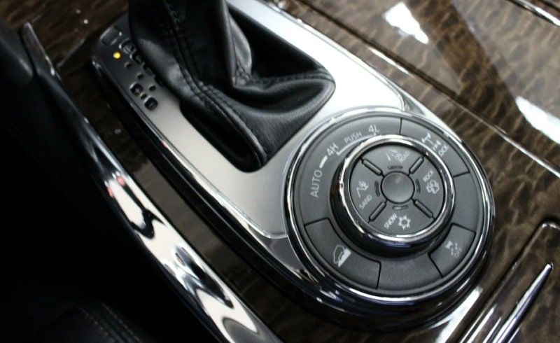 Ниссан Патрол У62