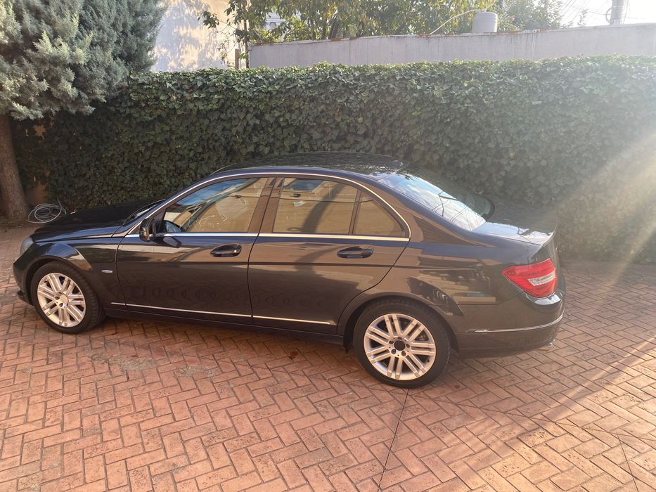 Mercedes-Benz C-Class Diesel 189000 km 2011 De Vanzare