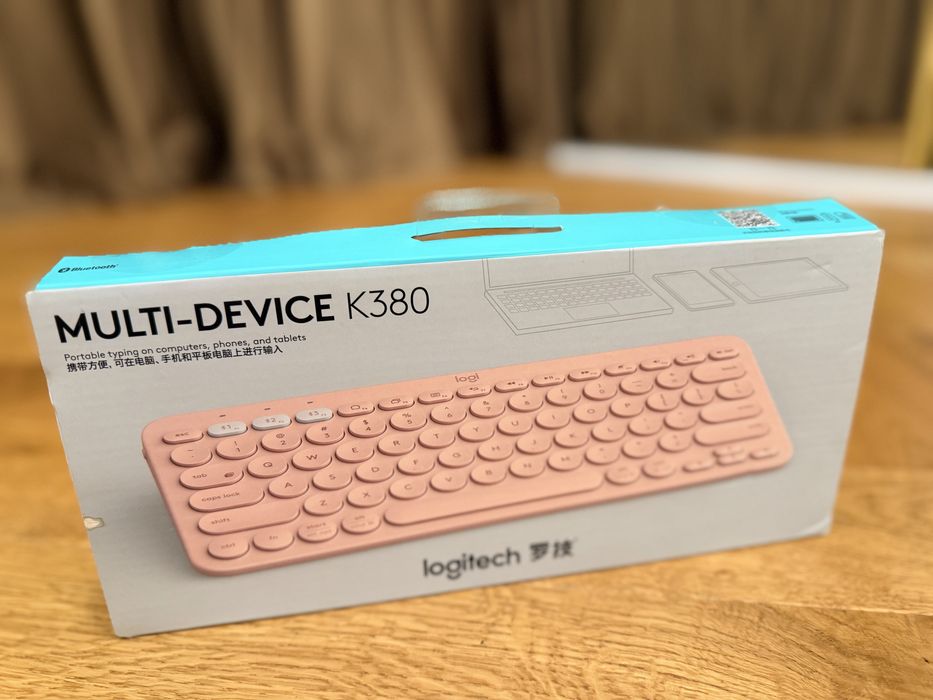Tastatura Bluetooth ca noua Logiteck K380