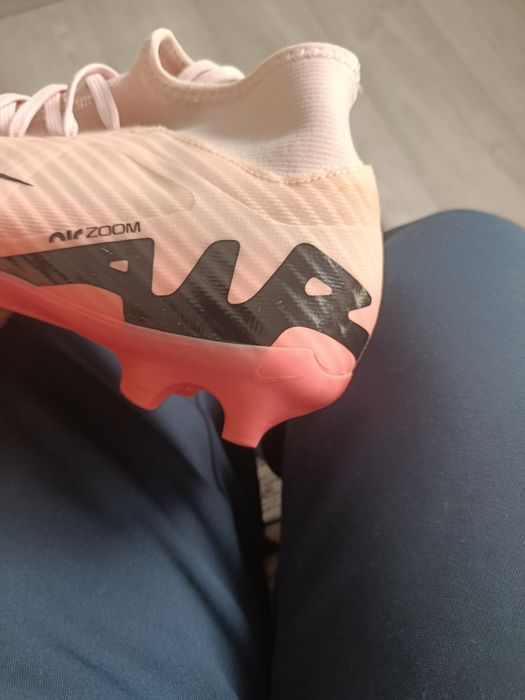 Vând Nike mercurial