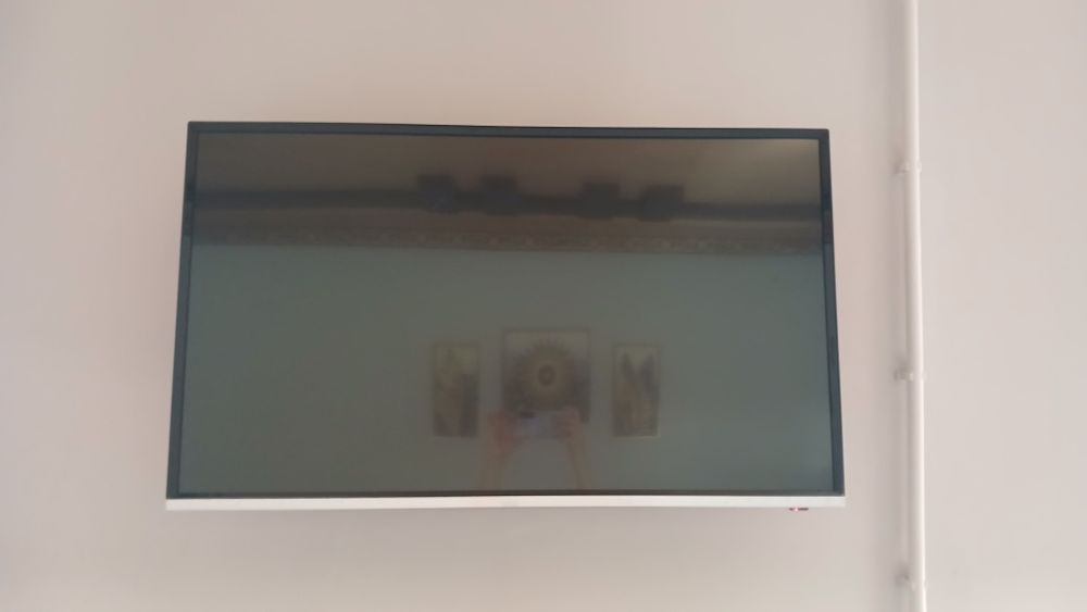 Artel.43 talik.Televizor
