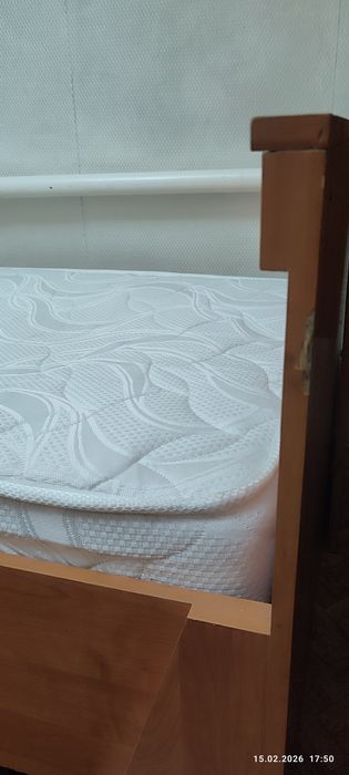 Продам односпальную кровать