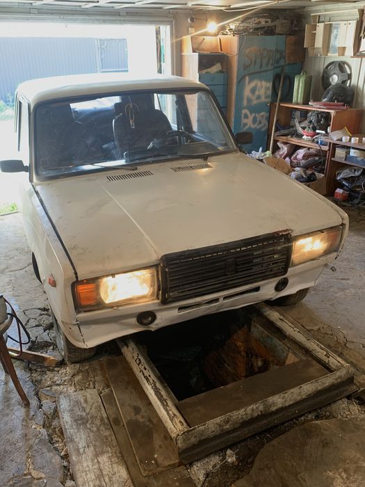 Продам срочно ваз 2107