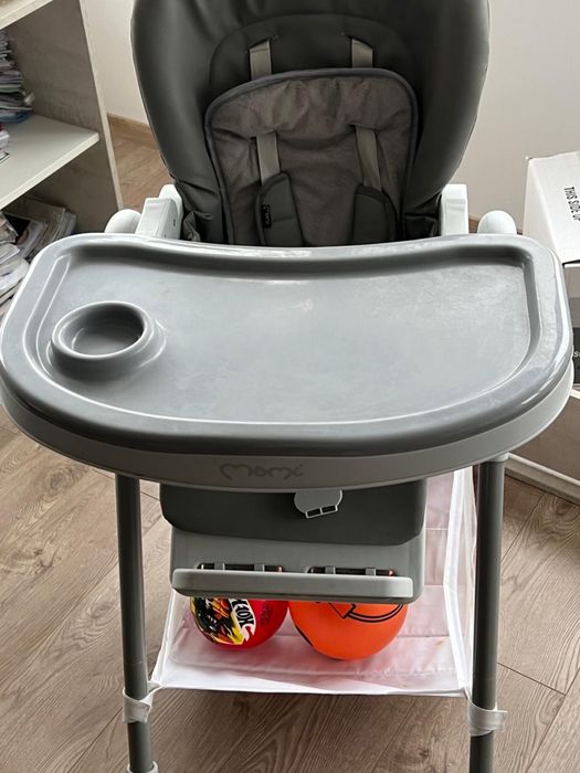 Scaun de masa pentru copii