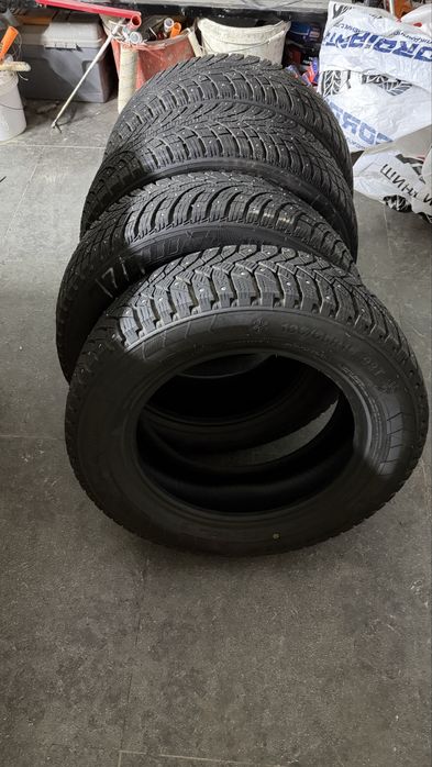 Продам резину R15