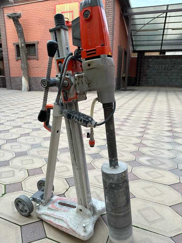 Husqvarna dms 240