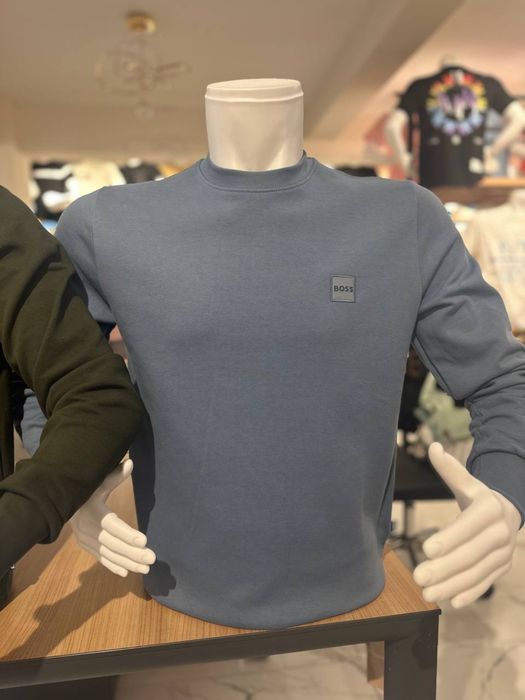 Bluza boss calitate superioara