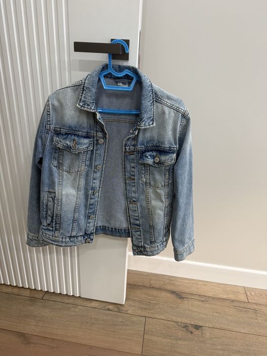 Джинсовая куртка на мальчика