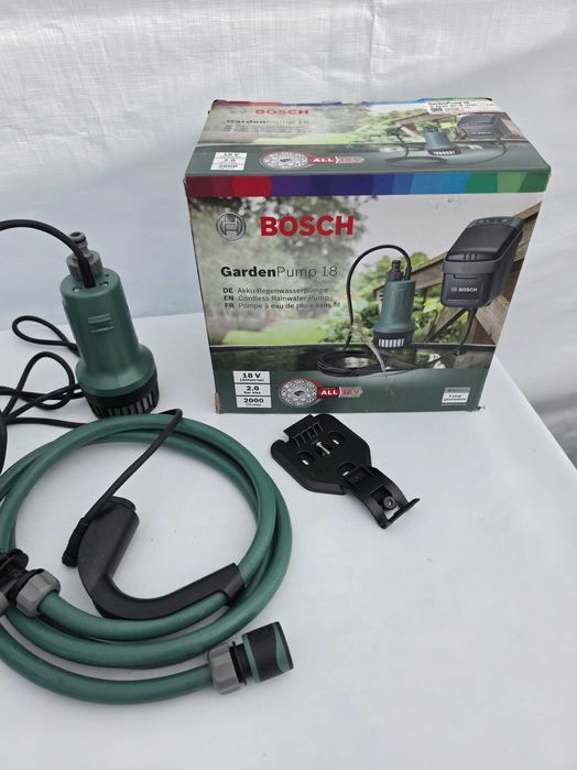 Bosch GardenPump 18V-2000 Pompa butoi cu acumulator