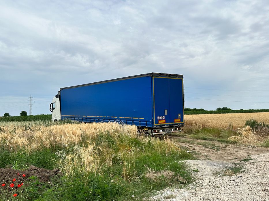 Transport cu camionul