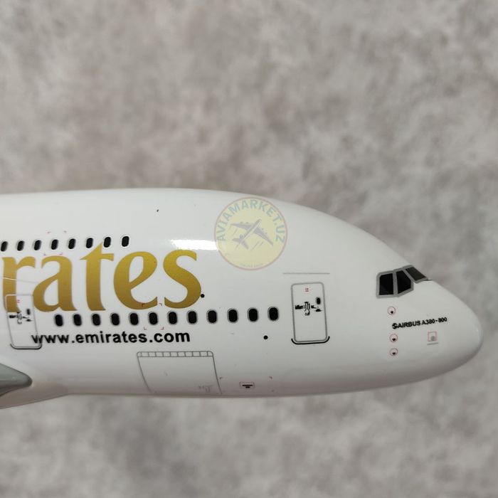 Самолёт модель: (Airbus-A380-Emirates) новинка!!!