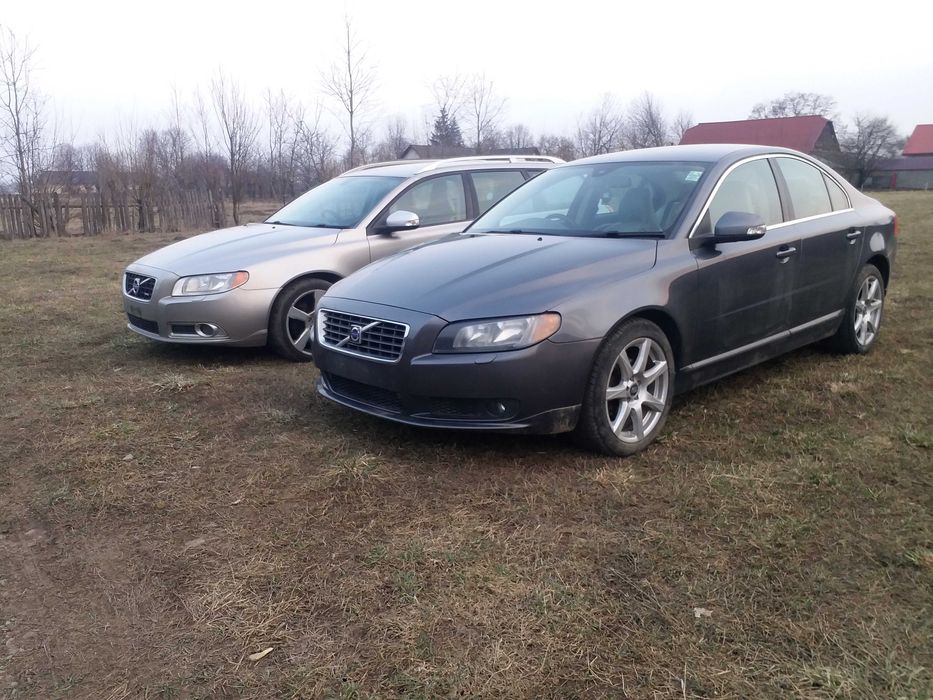 Bara Fata / Aripi / Radiatoare Volvo V70 Model 2000-2015