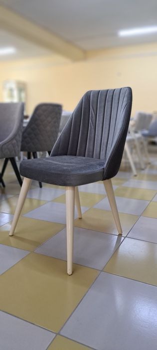 Kreslo uy,tavomxona va mehmonhonalar uchun