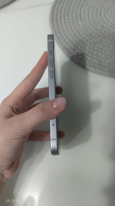 iPhone 15 256gb, в идеальном состоянии