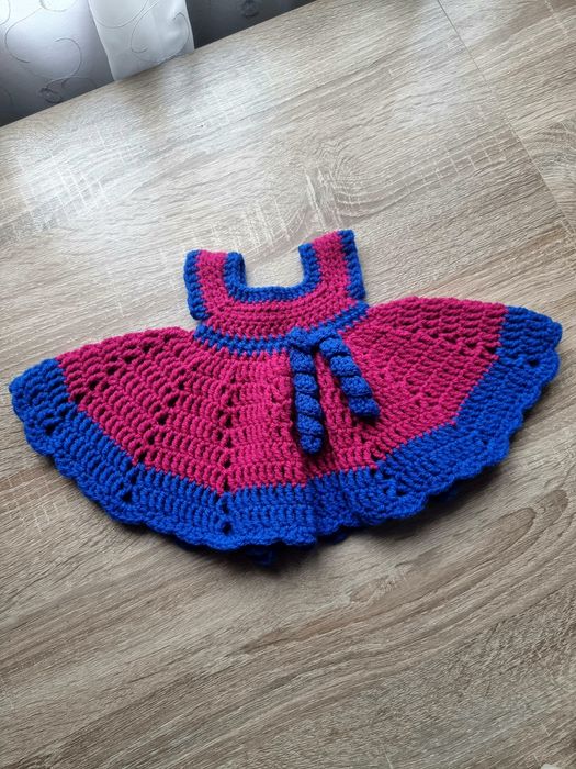 Rochiță croșetată 0-3 luni