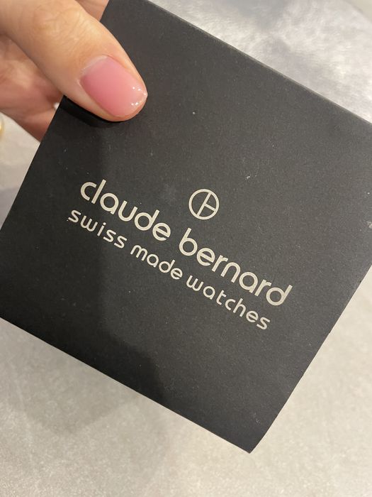 Оригинален дамски чаковник “Claude Bernard “