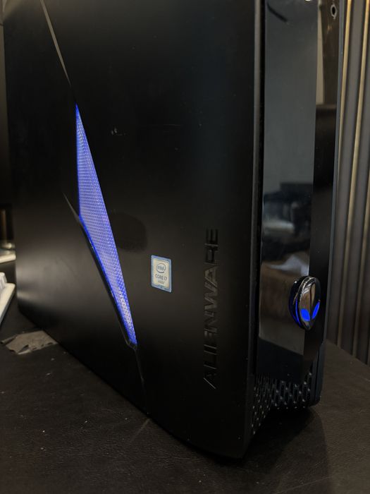 Геймърски компютър Alienware X51 R3, I7 6700, 8GB, GTX 1060 6GB OC