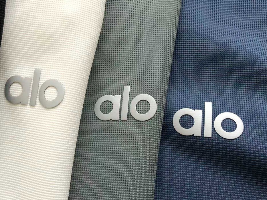 Hanorac ALO Yoga Premium