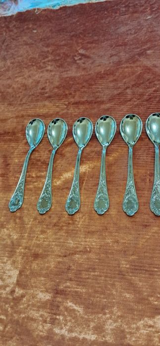 Стар комплект от 6 бр.лъжици